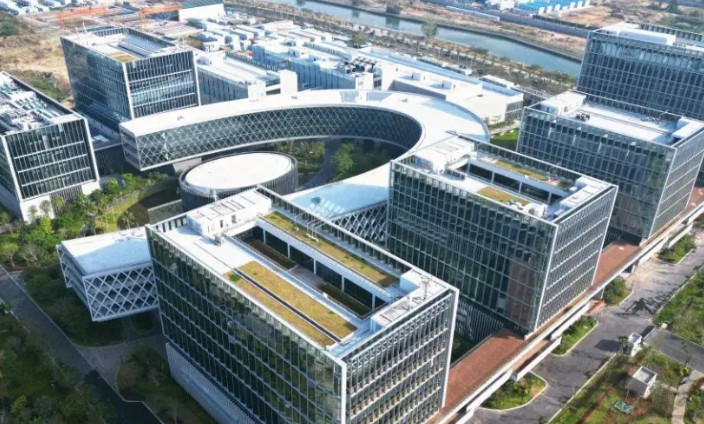 2024年制造业产线数字化改造方案设计：从设备联网到数据可视化的落地实践